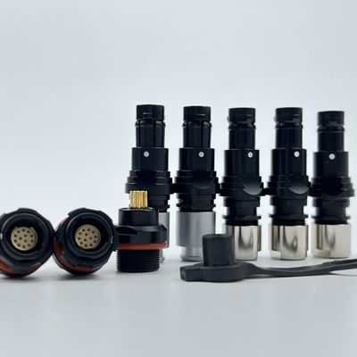 좋은 가격 군사용 MIL 전기 튀기 당기는 커넥터 IP68 360도 EMC 보호 온라인으로